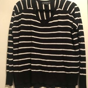 V neck Black and white striped sweater
